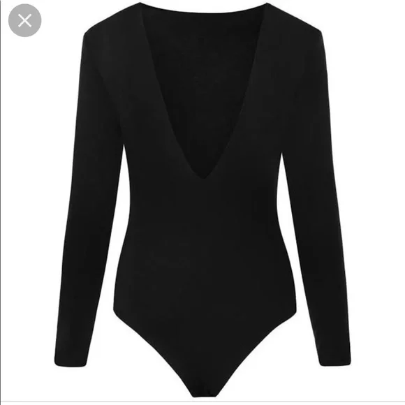 KENDALL + KYLIE Black Deep V Bodysuit - Picture 4 of 4